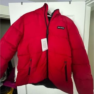 Hollister Men’s Cozy Lined Puffer Jacket